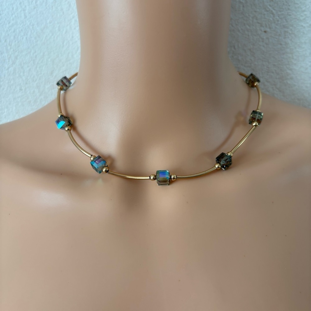 Vintage Y2K iridescent stone gold choker necklace